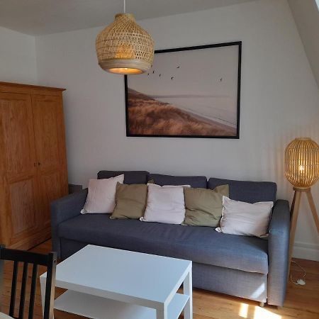 Charmante Villa Plein Sud 50M De La Plage - Balcon Vue Laterale Sur Mer - Equipee De La Fibre, Wifi, Internet Mers-les-Bains Dış mekan fotoğraf